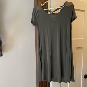 ⚪️2/$10! Daytrip dress